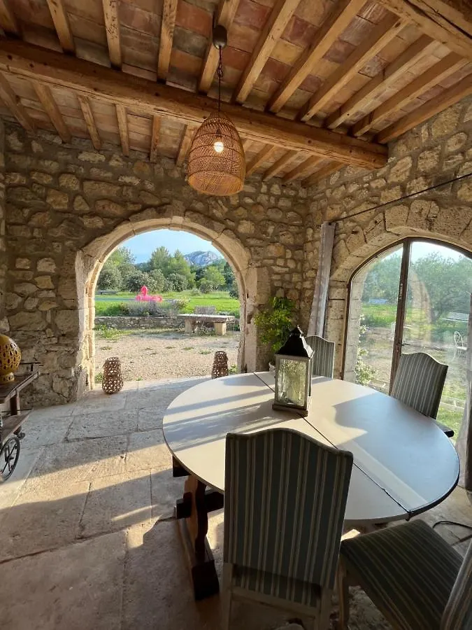 Chambre D'Hote Au Coeur De La Provence Eygalieres Bed & Breakfast